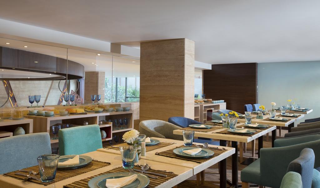 De Vins Sky Hotel Seminyak Екстериор снимка