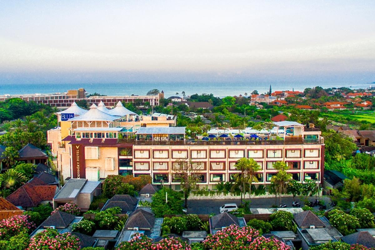 De Vins Sky Hotel Seminyak Екстериор снимка
