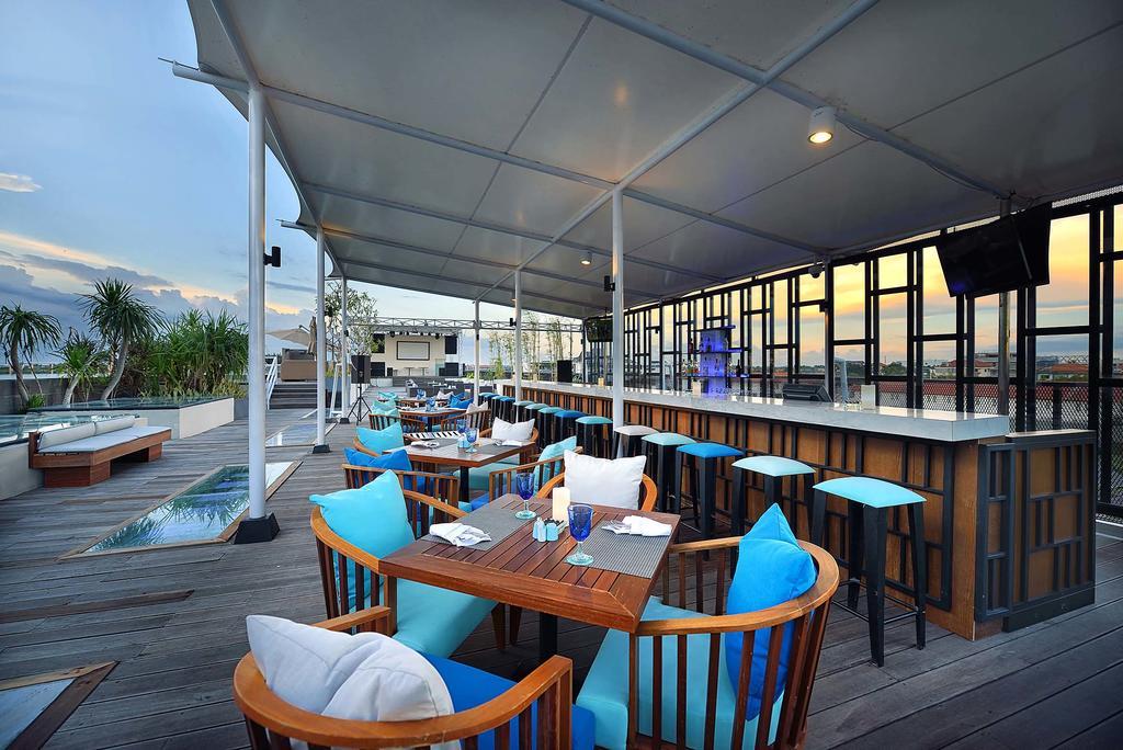 De Vins Sky Hotel Seminyak Екстериор снимка