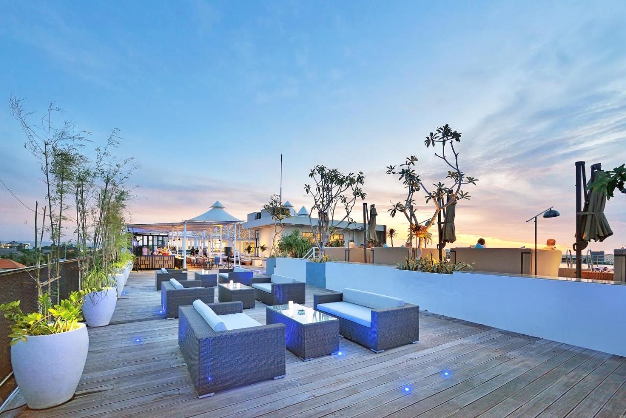 De Vins Sky Hotel Seminyak Екстериор снимка